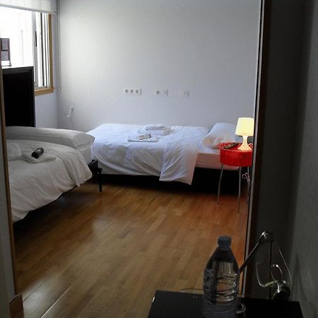 Hotel Ofi A Coruña Værelse billede