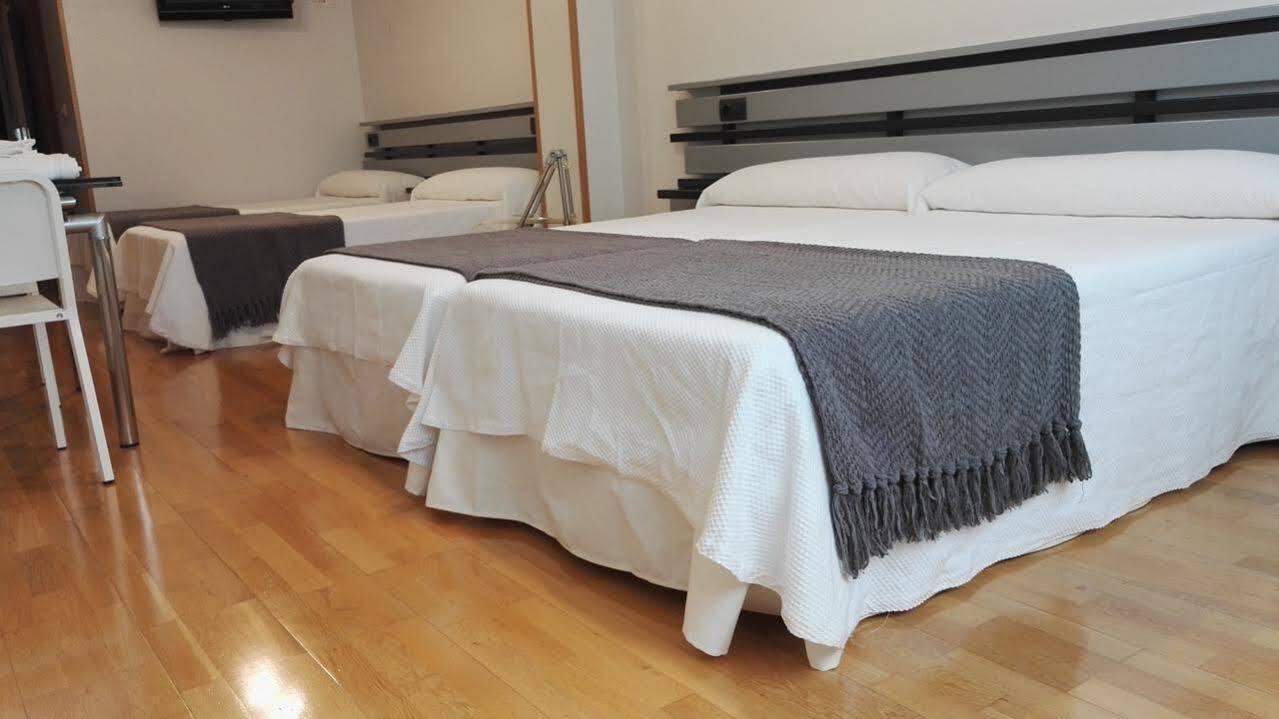 Hotel Ofi A Coruña Eksteriør billede