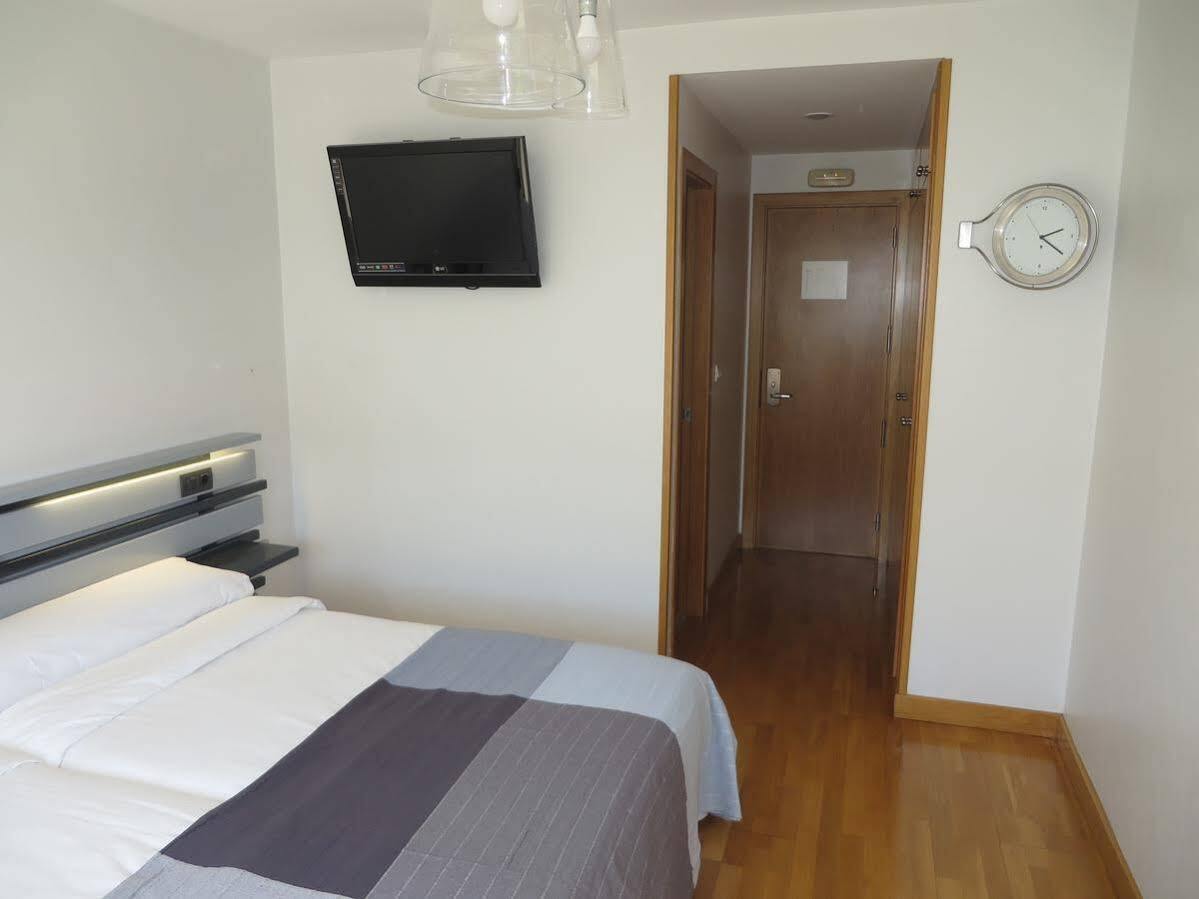 Hotel Ofi A Coruña Eksteriør billede